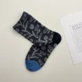 Calcetines de media pantorrilla de algodón con flores retro para mujer, estilo otoño invierno. - Secreto a la Luz de la Luna