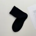 Calcetines deportivos de algodón negro liso para hombre, transpirables, cómodos y versátiles. - Talla única / Negro