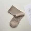 Einfarbige beige Baumwoll Socken atmungsaktives Mesh Design, bequeme Herren Sport Socken. - Einheitsgröße / Khaki
