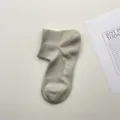 Chaussettes de sport courtes unies décontractées pour hommes en coton respirant quotidien - Taille unique / Vert Haricot