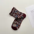 Calcetines de media pierna retro japoneses corazón bordado 3D volante, burdeos hilo plateado. - Talla única / Burdeos