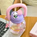 Süße rosa Plastik-Wasserflasche mit Panda-Deckel und Griff, große süße Strohhalm Tasse für Kinder. - Mit Panda-Puppe / 800ML / Rosa