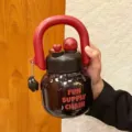 Grosse Kapazitaet Wasserflasche mit rotem Griff tragbarer bauchiger Trinkbecher im Suess Design - 800ml / Schwarz Rosa
