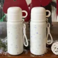 Tragbare niedliche Edelstahl Thermosflasche für Mädchen und Schüler mit praktischem Tragegurt. - Einzelner Becher (mit Schüsseldeckel und Trageband) / Schneeweißer Drei-Getränke-Thermobecher (Eisschnee-Kätzchen)