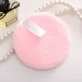 Weiche rosa Gesichtsreinigungspuff mit weißer Schlaufe, dicker Mikrofaser Make-up Schwamm für Haut. - 12*12cm / Rosa