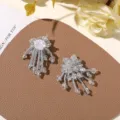 Close-up detail of silver beaded fringe DIY jewelry accessories, sparkling crystal beads. - Flower Tassel / 1 Piece/Pack / Gray