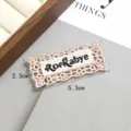 Spitzen bestickte Buchstaben Aufnäher DIY hohle dekorative Kleidung Zubehör Detailansicht - Stil 3