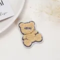 Pluche beer geborduurde patch schattige accessoire voor jasje en spijkerbroek decor. - Meerkleurige Beer Stijl 3 / 3.5x4.7cm Stijl 3