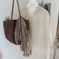 Set camicia manica lunga borsa intrecciata e sciarpa autunno, moda casual abbigliamento donna. - Floreale Patchwork Marrone