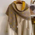 Thickened star jacquard double-sided triangular shawl, cozy warm winter soft oversized scarf. - HSJ-6-Yellow