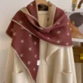Women thick star jacquard double sided triangle shawl warm outerwear scarf winter accessory - HSJ-6-Rouge