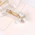 Pince a cheveux perle strass en alliage dore elegante pince bec fleur pour femmes quotidien - Style Fleur (H009692)