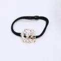 Chouchou noir en strass avec pendentif papillon en cristal, accessoire de coiffure élégant. - Style Nœud