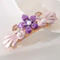 Élégante pince à cheveux en alliage avec fleur violette et perles, barrette chic pour queue de cheval. - Violet