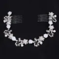 Peigne a cheveux de mariage en strass et fleurs argente accessoire coiffure pour femme - FS19860