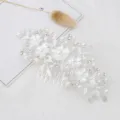 Élégant peigne à cheveux perle fleur pour femmes, accessoire de mariée en strass argenté. - Blanc Argenté (FG20921)