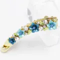 Elegante Metall Bananen Haarklammer mit blauen Emaille Blumen und funkelnden Strass. - HB00739 / Blau