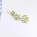 Green clover hair clip, sweet enamel floral side clip for women and girls daily hair styling. - Green