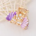 Pince à cheveux griffe élégante en strass et émail pour femmes, bel accessoire en métal. - Violet
