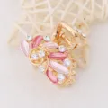 Pince à cheveux dorée en alliage avec fleurs émaillées roses et strass brillants pour femmes. - Rose
