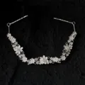 Élégante pince à cheveux de mariée strass fleur, accessoire cheveux argenté mariage élégant. - FG01305-S-330