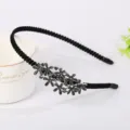 Black pleated alloy headband featuring stunning silver rhinestone flower clusters for women. - Pleated Rhinestone Headband(FG00632) / Black