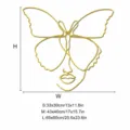 Gouden acryl spiegel muursticker met geometrische vlinder en vrouw gezicht lijnontwerp details. - Maat S / Goud