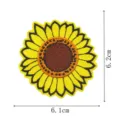 Parche bordado de girasol vista de detalle, insignia termoadhesiva para ropa. - Girasol (DW9230-1)