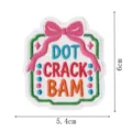 Bunter Alphabet Stickaufnäher mit rosa Schleife, DIY dekoratives Kleiderzubehör Detail. - DW9814-22