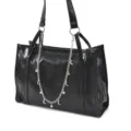 Sac cabas noir avec chaîne étoile lune, sac à main décontracté, accessoire de mode rétro. - Chaîne de Sac Lune et Étoile