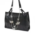 Sac cabas noir avec chaîne argentée en papillon, sac à épaule élégant et chic. - Chaîne de Sac Papillon 1