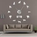 Orologio da Parete con Specchio Acrilico English Mastiff Design Moderno per Soggiorno - Argento
