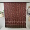 Vintage dunkelroter geometrischer bedruckter langer Damenschal, elegantes Modetuch. - RY-63