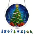 Vue détaillée de la plaque suspendue en acrylique motif sapin de Noël avec petits pendentifs - Petit 18.8cm (avec Chaîne en S & Crochet à Ventouse) / PT-TYU301