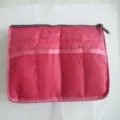 Sac organisateur rose multifonctionnel avec poches en filet et fermeture éclair. - M / Rouge Vif