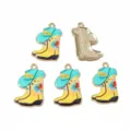 Pendatifs en métal botte de cow-boy émaillée pour bijoux DIY, porte-clés et sacs. - AL1-196 (24x15mm / 1,2g)