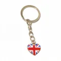 Gros plan d'un pendentif cœur en alliage drapeau Union Jack avec anneau porte-clés de 25 mm. - Style Drapeau Cœur (SG-F4-24)