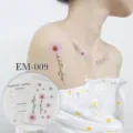Waterdichte madeliefje tijdelijke tattoo sticker voor arm en sleutelbeen, eenvoudig aan te brengen. - Madeliefje Bloemen Stijl (EM-009)