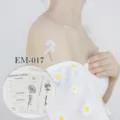 Waterdichte kleine madeliefje tijdelijke tattoo sticker voor mannen en vrouwen arm lichaam kunst. - Madeliefje Bloemen Stijl (EM-017)