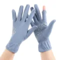 Ice silk sun protection gloves for driving and cycling, uv protection open finger design. - One Size / Grayish Blue