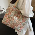 Large capacity floral woven tote bag for women, stylish vintage shoulder bag for daily commute. - L / Red Floral