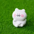 Simpatica mini statuetta di gatto bianco come ornamento da scrivania per la casa delle bambole. - Gatto Bianco Bombola di Gas - Toccando il Viso