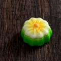 Miniature wagashi dessert food toy DIY charm artificial flower miniature decor 1.7cm - Mung Bean Cake
