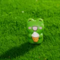 Mini simpatica statuetta di rana verde con gelato, ornamento per decorazione giardino in resina. - Rana che mangia