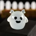 Simpatica statuetta di fantasma in resina luminosa Halloween mini decoro DIY - Fantasma Cerbiatto