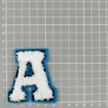 Blau-weisser Chenille Buchstabe A Aufnäher, Frottee Stickerei DIY Kleidung Abzeichen. - Buchstabe A