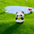 Simpatica mini statuetta di panda in resina micro paesaggio decorazione scrivania 3.5cm - Panda con Bambù