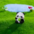 Simpatica statuetta di panda in resina miniatura micro paesaggio decorazione scrivania. - Panda con Germoglio di Bamboo