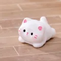 Simpatica statuetta di gatto in resina bianca miniatura ornamento da scrivania micro paesaggio - Gatto Sdraiato