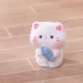Carina statuetta di gatto in miniatura con pesce resina ornamento da scrivania giocattolo - Gatto con Pesce Secco